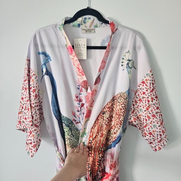 Lulla Collection tie-waist beach coverup or robe - Picture 6 of 6